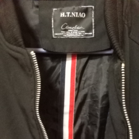 Men's Jacket - Picture 4 of 4